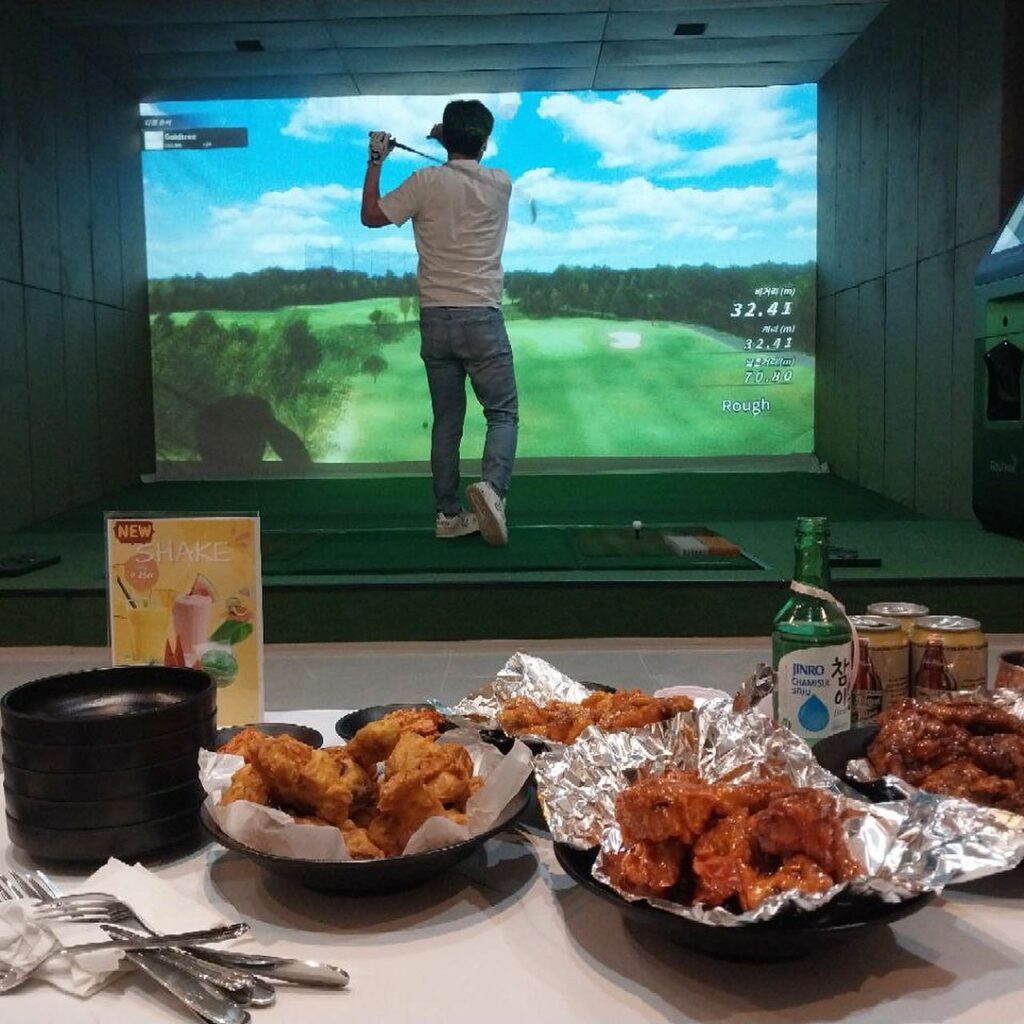 METRO GOLF ZONE の軽食