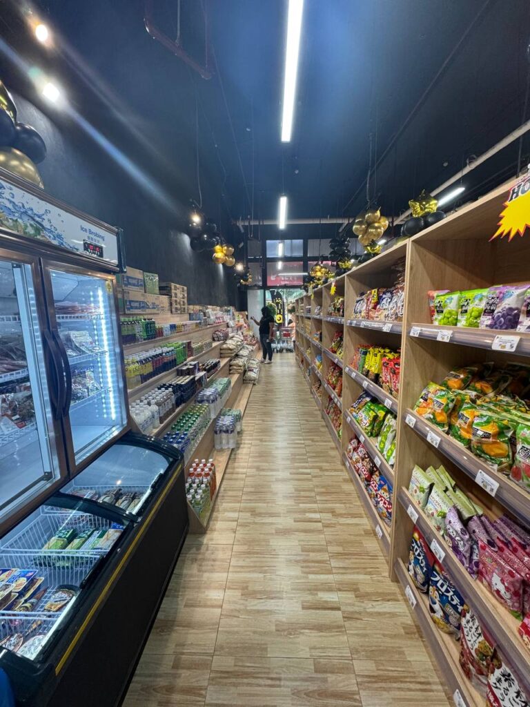 Coop Japan _店内
